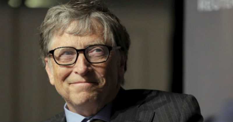 Bill Gates menyumbang