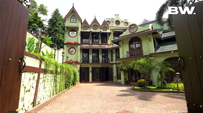 Rumah keluarga Tasya Farasya