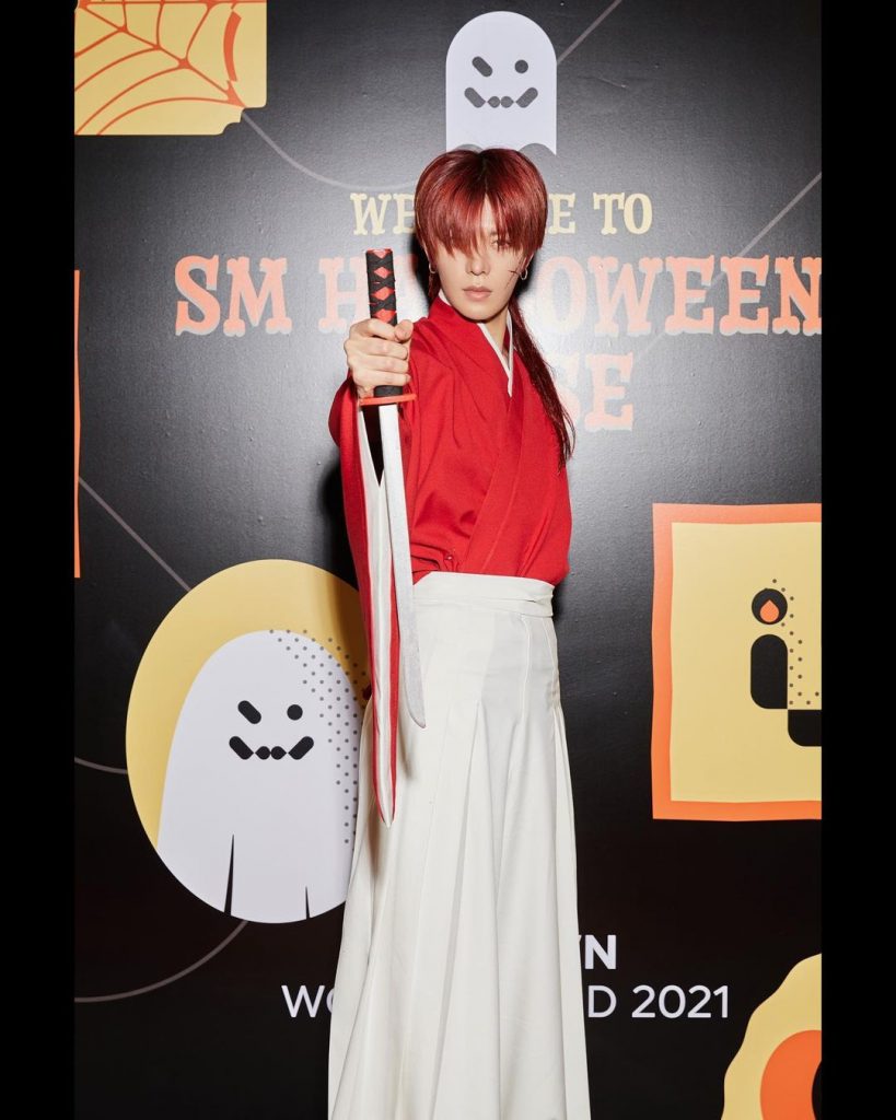 kostum halloween idol k-pop kenshin himura yuta nct
