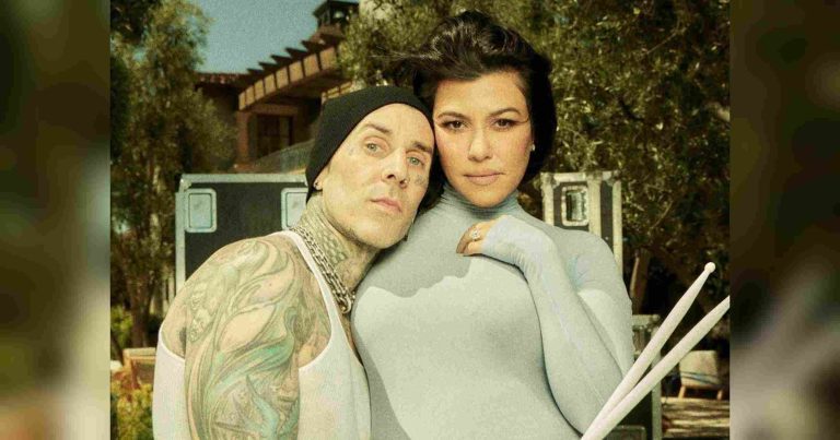 RAYAKAN HARI IBU: Travis Barker dan Kourtney Kardashian. (Foto: Instagram/kourtneykardash)