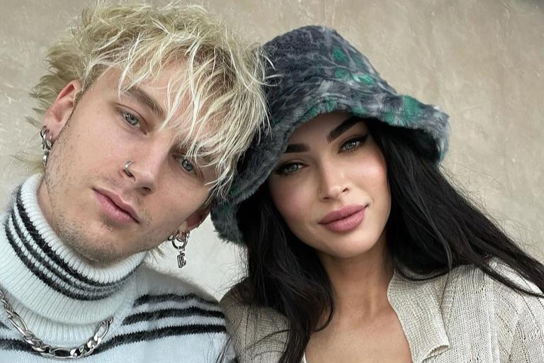 Megan Fox umumkan kehamilan anak pertamanya dari Machine Gun Kelly (Foto: Instagram/meganfox)