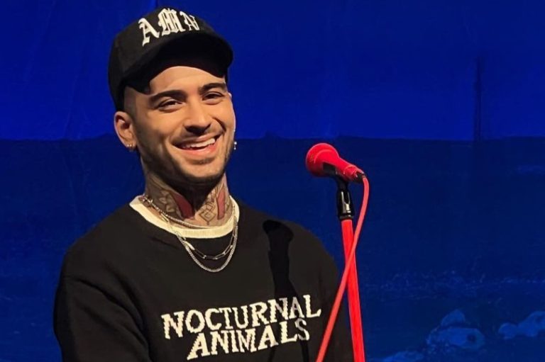 Zayn Malik kembali hidupkan kenangan One Direction di konsernya (Foto: Instagram/zmalikcl)