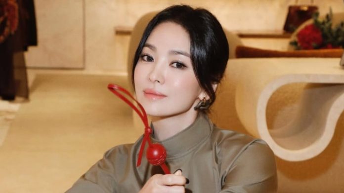 Song Hye Kyo merilis cover lagu 'After Love'. Foto: Dok. Instagram @kyo1122